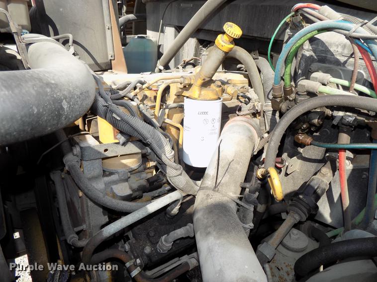 image for item DB8595 2001 Chevrolet CV200C school bus