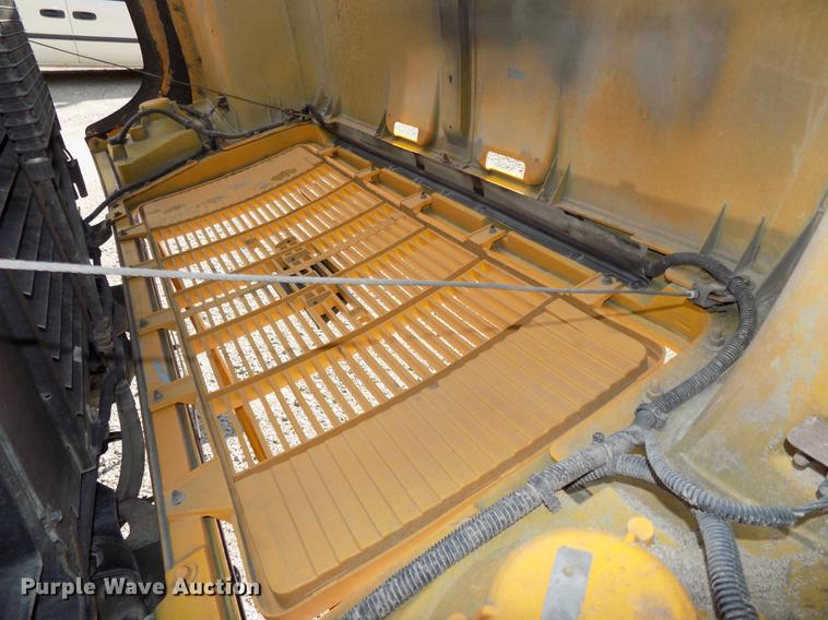 image for item DB8595 2001 Chevrolet CV200C school bus