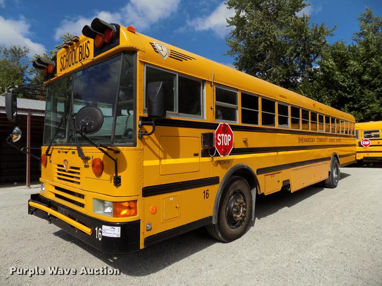 image for item DB8596 2005 International FE school bus