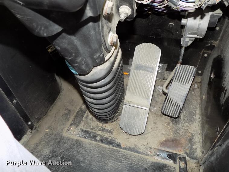 image for item DB8596 2005 International FE school bus