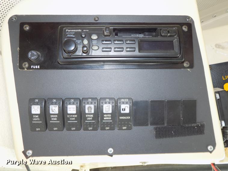 image for item DB8596 2005 International FE school bus