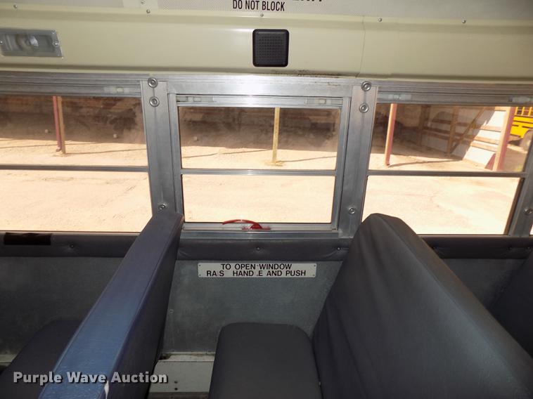 image for item DB8596 2005 International FE school bus