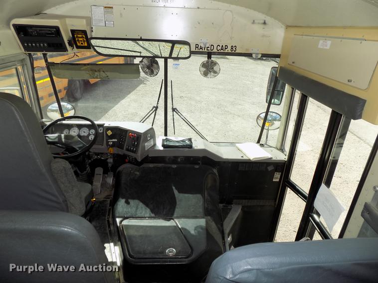 image for item DB8596 2005 International FE school bus