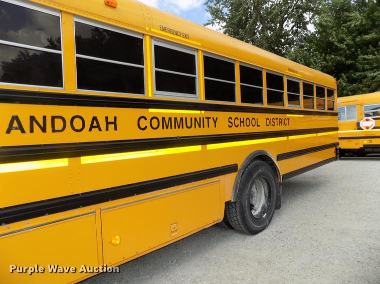 image for item DB8596 2005 International FE school bus