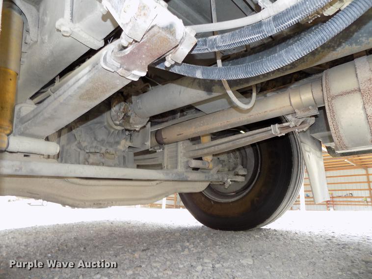 image for item DB8596 2005 International FE school bus