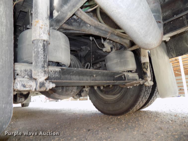 image for item DB8596 2005 International FE school bus