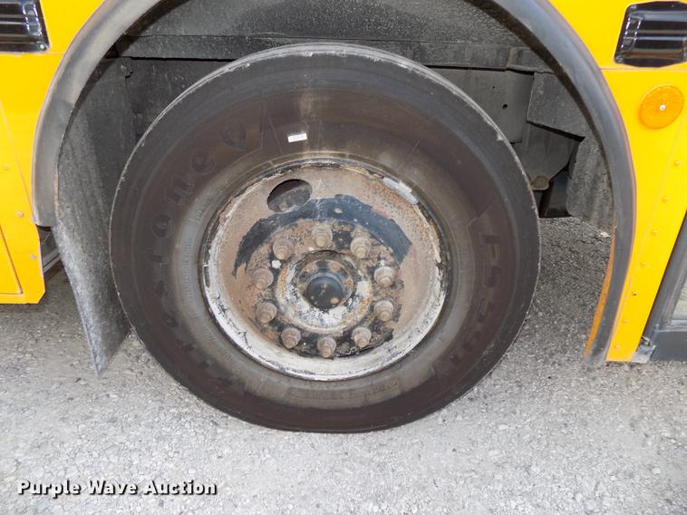 image for item DB8596 2005 International FE school bus