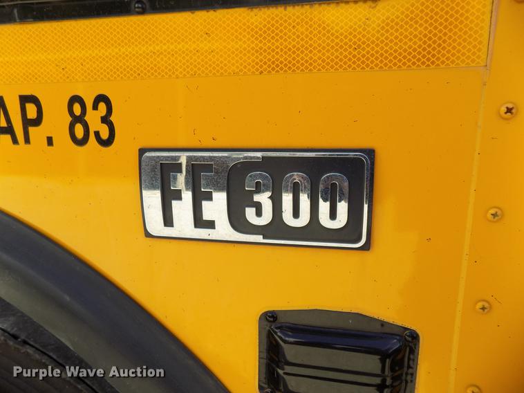 image for item DB8596 2005 International FE school bus