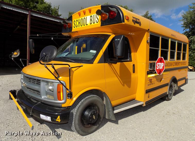 image for item DB8597 2000 Chevrolet Express school bus