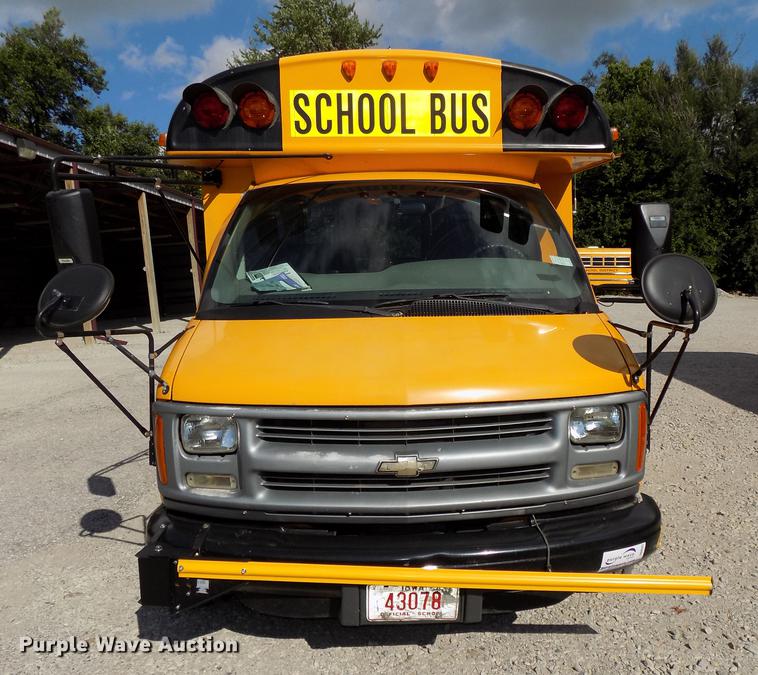 image for item DB8597 2000 Chevrolet Express school bus