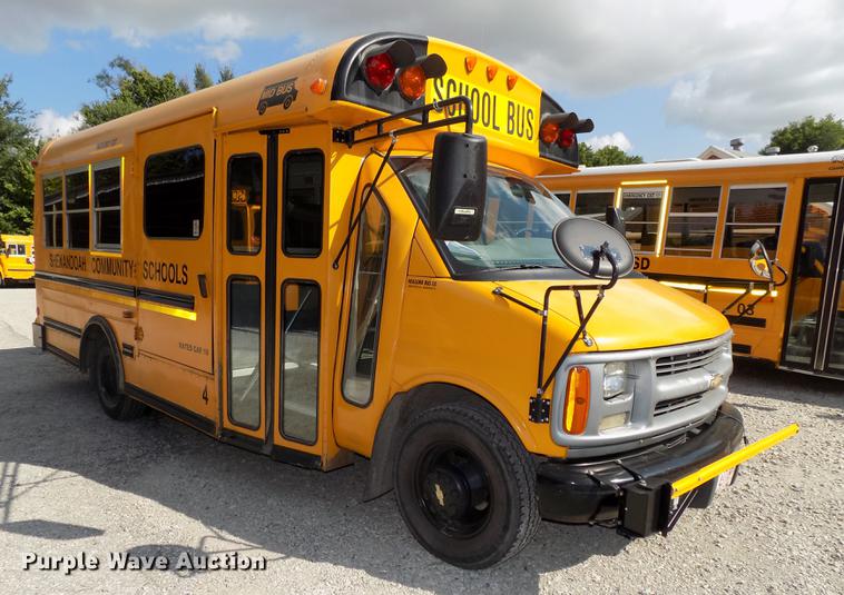 image for item DB8597 2000 Chevrolet Express school bus
