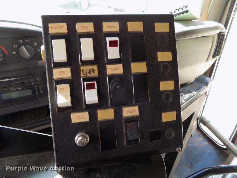 image for item DB8597 2000 Chevrolet Express school bus