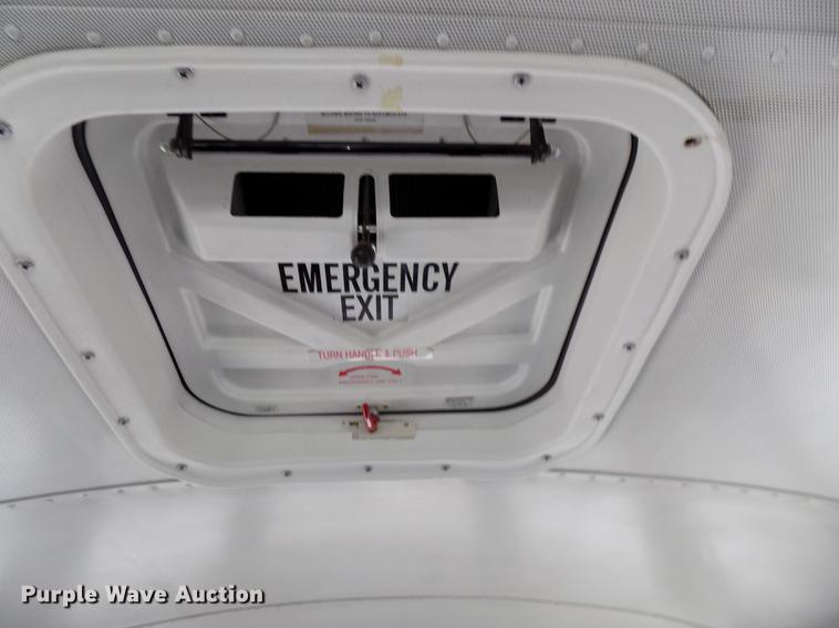 image for item DB8597 2000 Chevrolet Express school bus