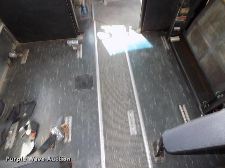 image for item DB8597 2000 Chevrolet Express school bus