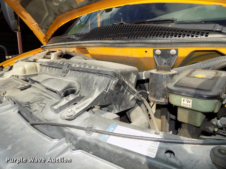 image for item DB8597 2000 Chevrolet Express school bus