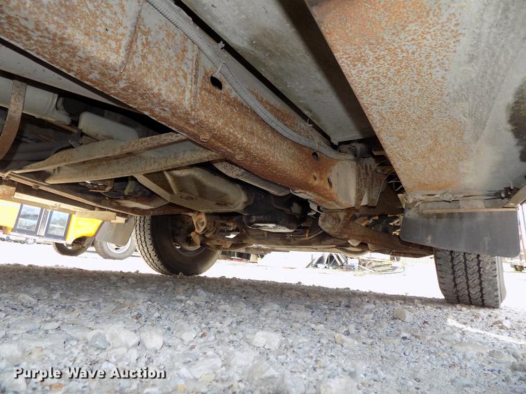 image for item DB8597 2000 Chevrolet Express school bus