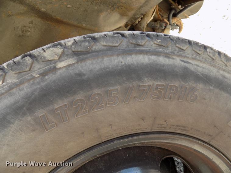 image for item DB8597 2000 Chevrolet Express school bus