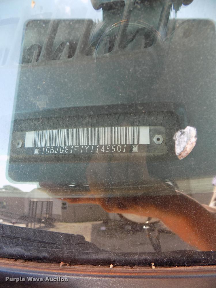 image for item DB8597 2000 Chevrolet Express school bus