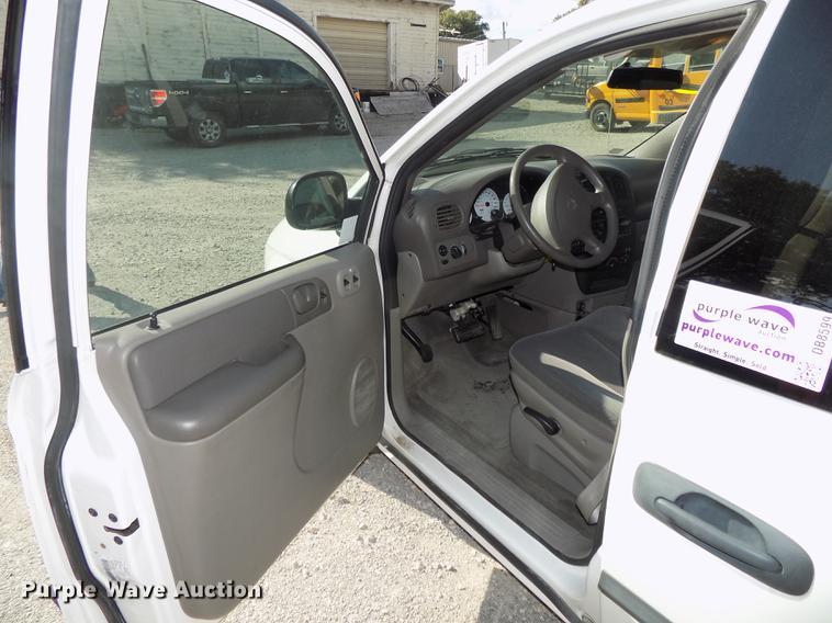 image for item DB8599 2003 Dodge Grand Caravan van