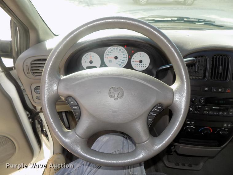 image for item DB8599 2003 Dodge Grand Caravan van