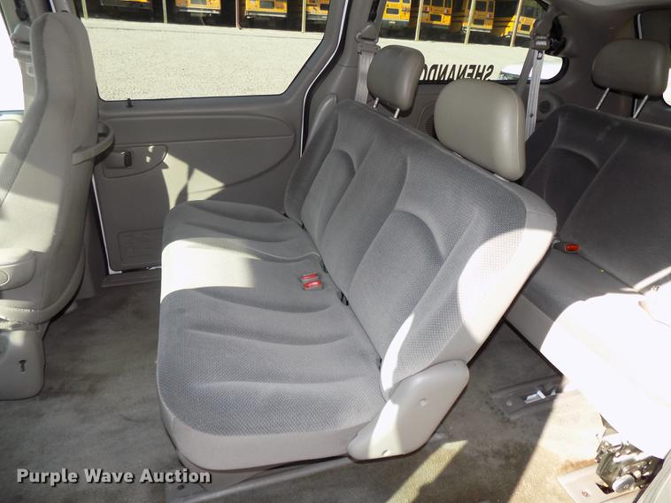 image for item DB8599 2003 Dodge Grand Caravan van