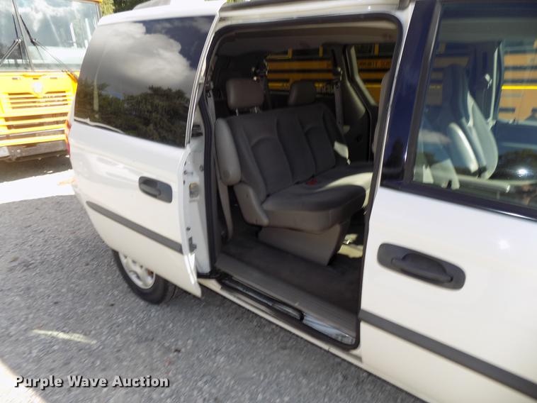 image for item DB8599 2003 Dodge Grand Caravan van