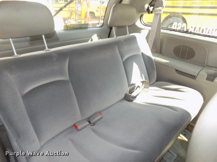 image for item DB8599 2003 Dodge Grand Caravan van