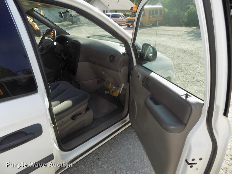 image for item DB8599 2003 Dodge Grand Caravan van