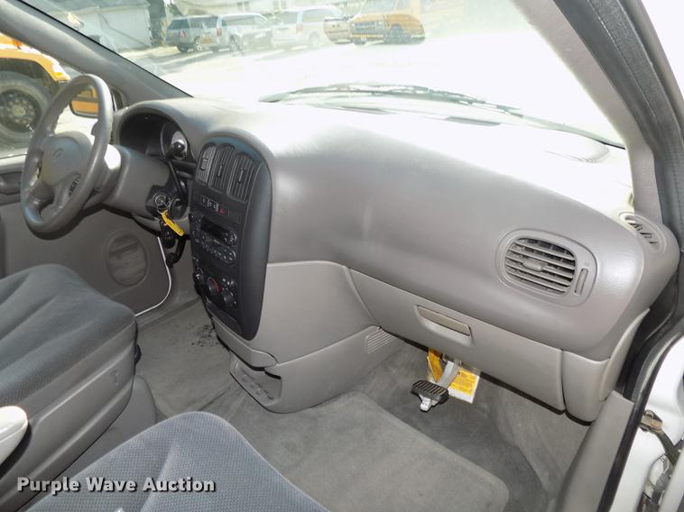 image for item DB8599 2003 Dodge Grand Caravan van