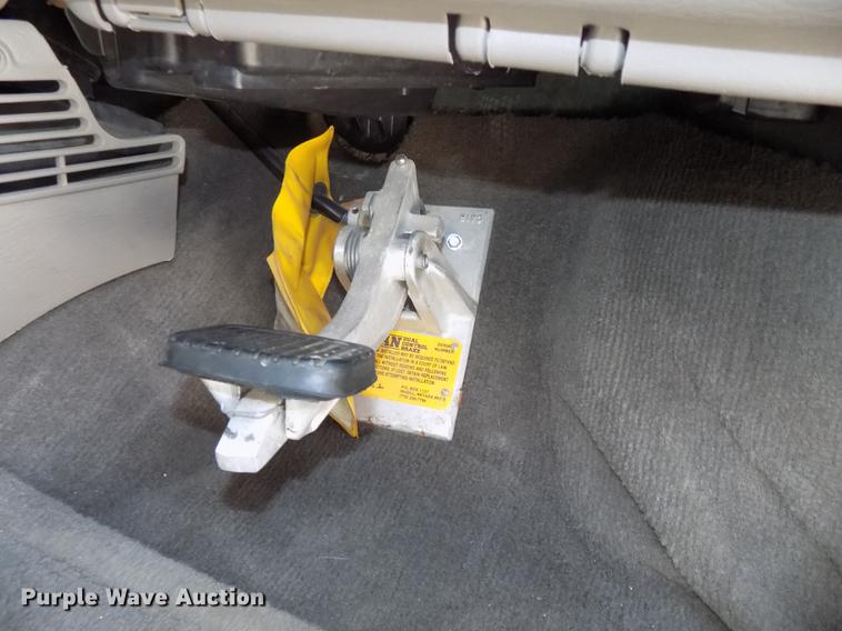 image for item DB8599 2003 Dodge Grand Caravan van