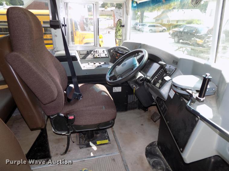 image for item DB8600 2008 Blue Bird Vision school bus