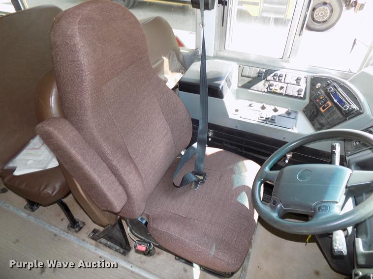 image for item DB8600 2008 Blue Bird Vision school bus