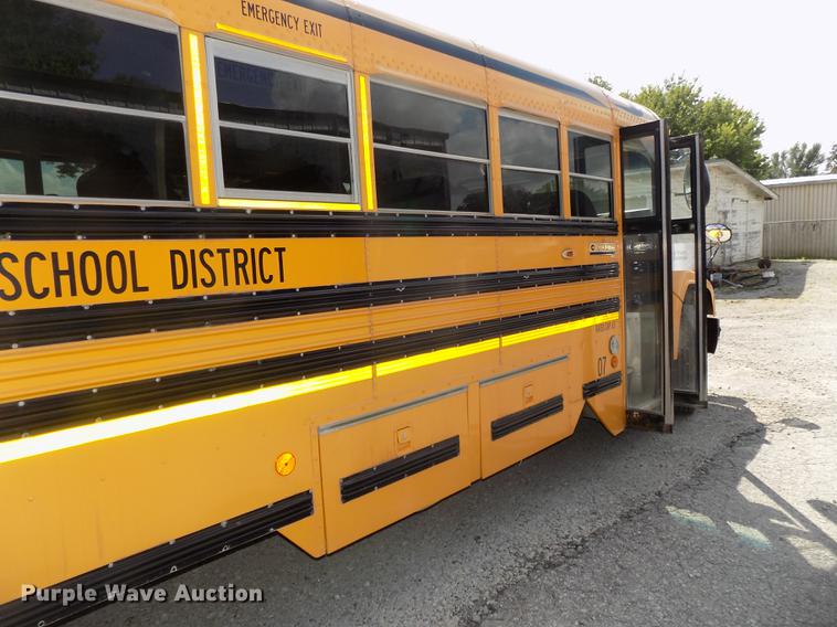 image for item DB8600 2008 Blue Bird Vision school bus