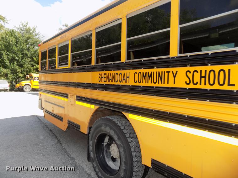 image for item DB8600 2008 Blue Bird Vision school bus