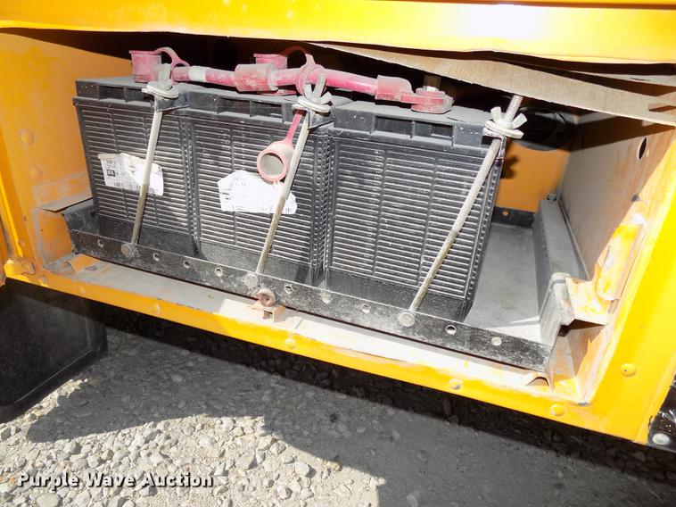 image for item DB8600 2008 Blue Bird Vision school bus