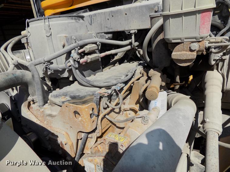 image for item DB8600 2008 Blue Bird Vision school bus