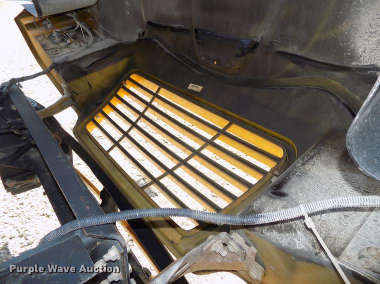 image for item DB8600 2008 Blue Bird Vision school bus