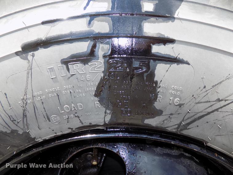 image for item DB8600 2008 Blue Bird Vision school bus