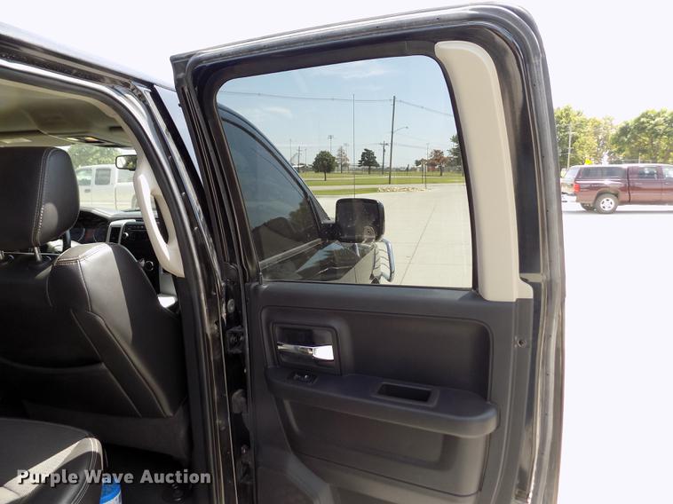 image for item DB9116 2009 Dodge Ram 1500 Quad Cab pickup truck