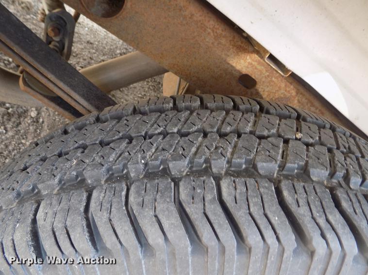 image for item DB9207 2003 Chevrolet Silverado 1500 pickup truck