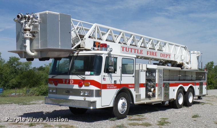 image for item DD3444 1981 Pierce U-1844M fire truck
