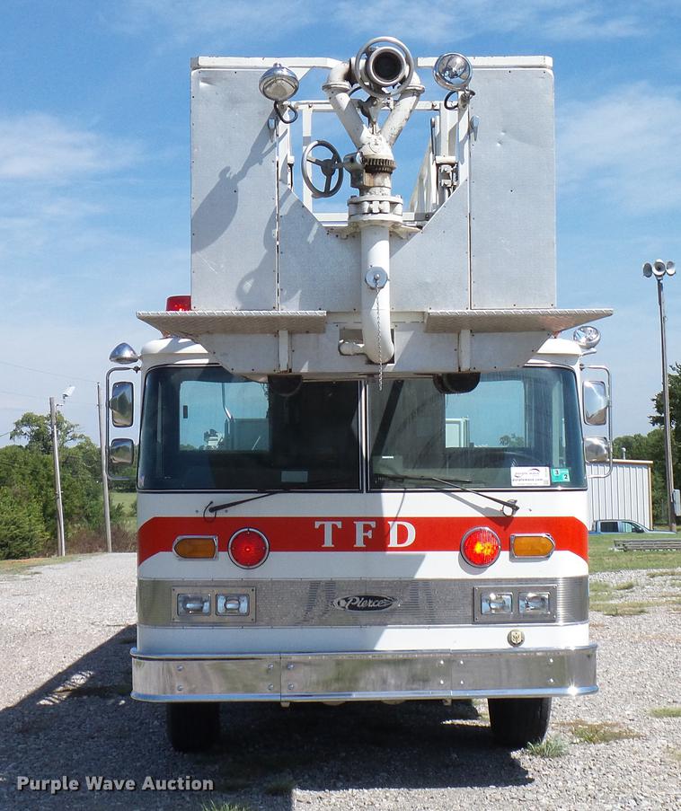 image for item DD3444 1981 Pierce U-1844M fire truck