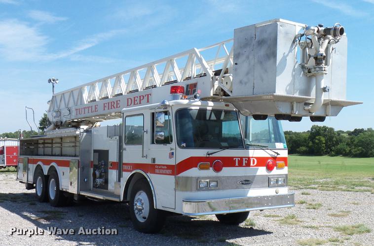image for item DD3444 1981 Pierce U-1844M fire truck
