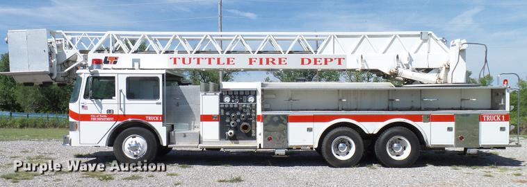 image for item DD3444 1981 Pierce U-1844M fire truck