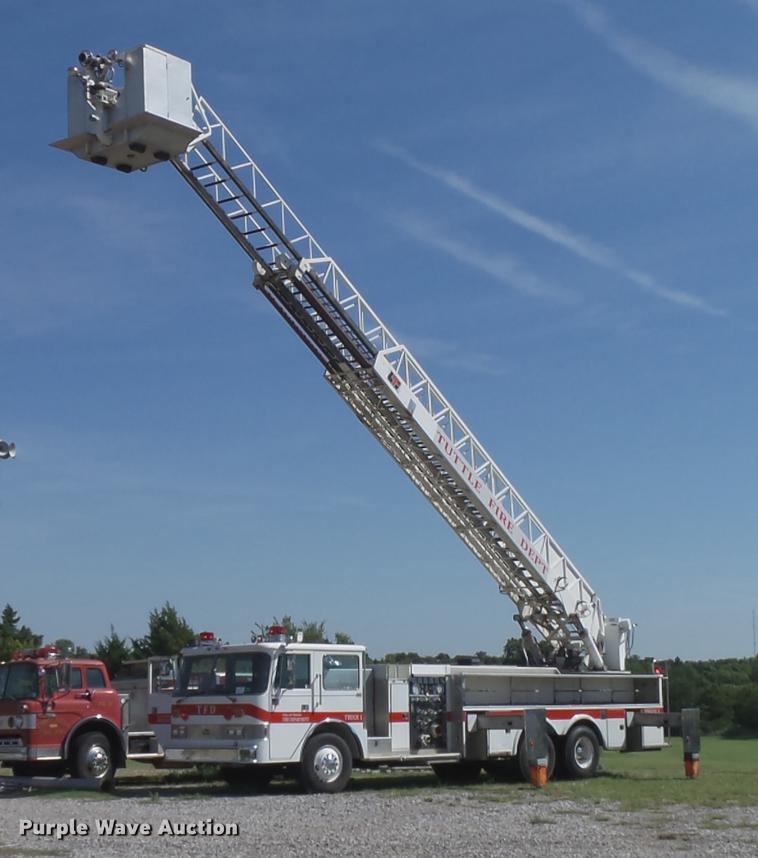 image for item DD3444 1981 Pierce U-1844M fire truck