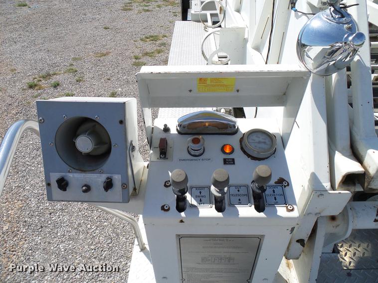 image for item DD3444 1981 Pierce U-1844M fire truck