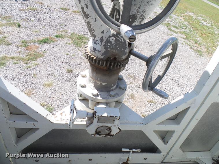 image for item DD3444 1981 Pierce U-1844M fire truck