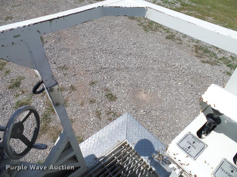 image for item DD3444 1981 Pierce U-1844M fire truck