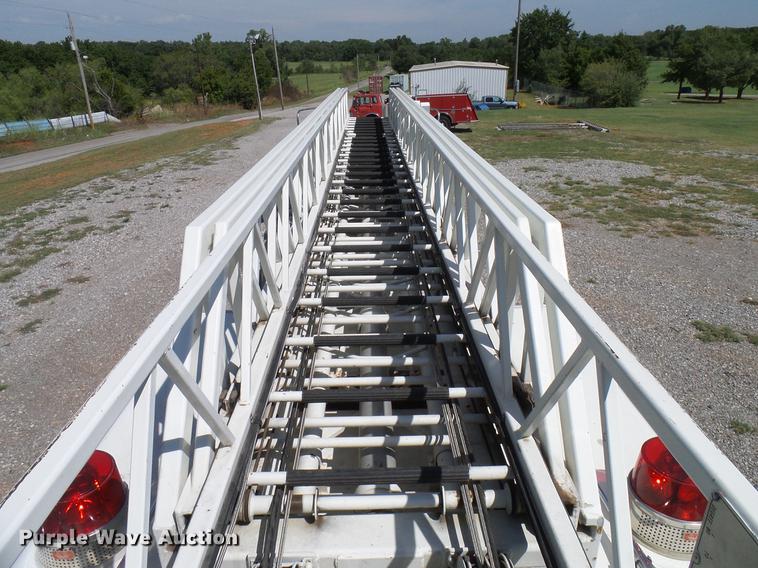 image for item DD3444 1981 Pierce U-1844M fire truck