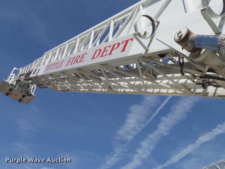 image for item DD3444 1981 Pierce U-1844M fire truck